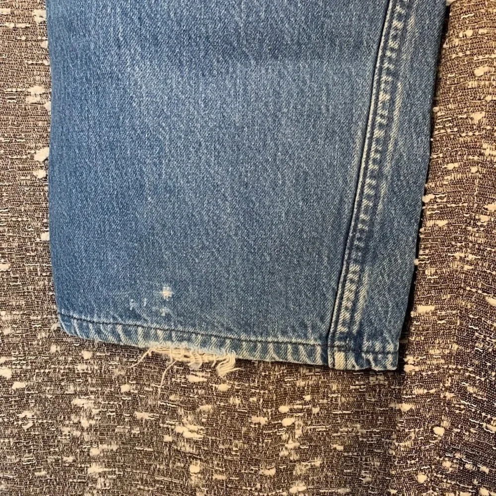 Vintage Levi's Blue Tab Movin' On Distressed Denim Jeans‎ Embroidered Men's 38